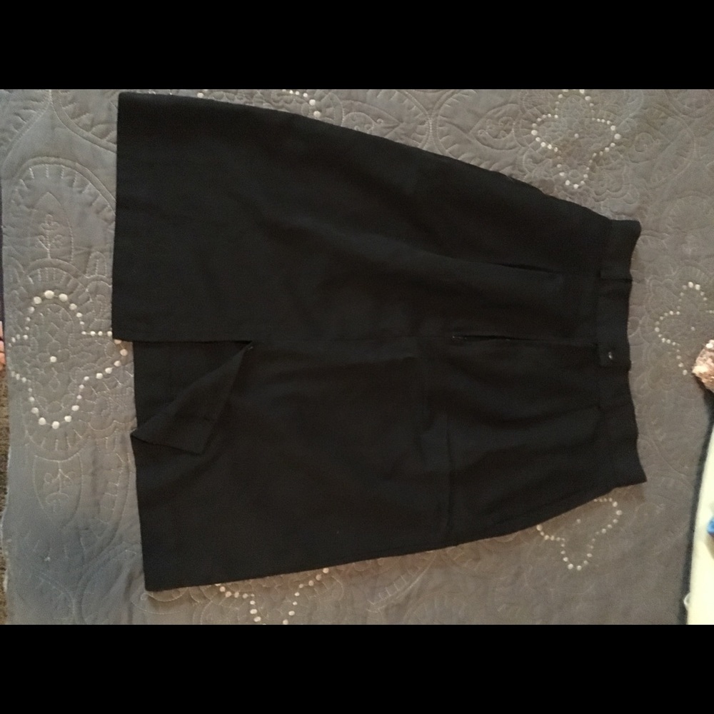 Skirt - Picture 2 of 2